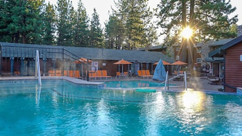 3 peaks resort and beach club