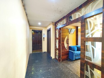 hotel deep ganga puri