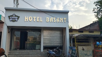 Hotel Basant Orchha,,3 star