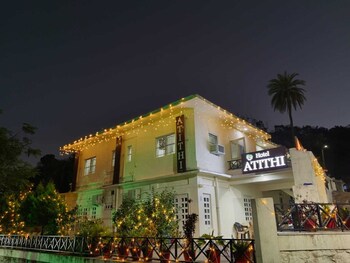 Hotel Atithi Mount Abu,Near Petrol Pump,2 star