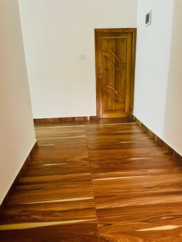 Murdeshwar Comforts,,2 star