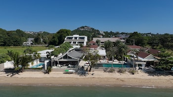 zaya beach club and resort