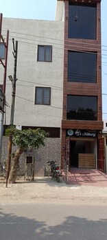 hotel shri ji nikunj vrindavan