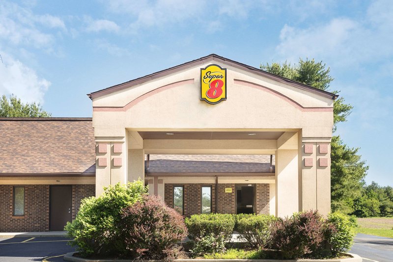 Super 8 By Wyndham Taylorville Il,Taylorville>>Springfield,2 star