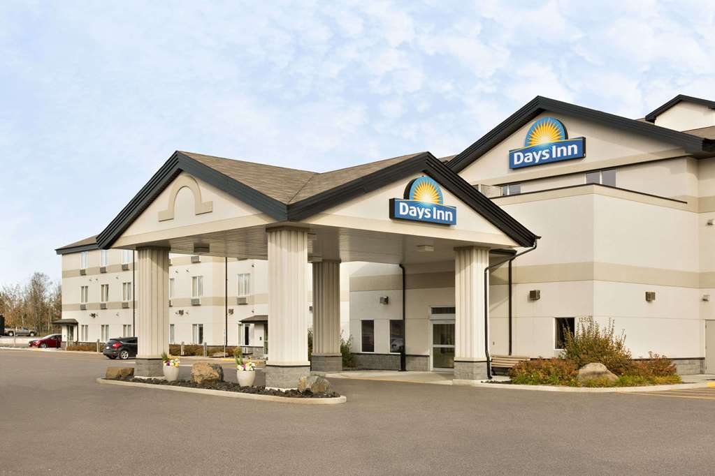 Days Inn By Wyndham Thunder Bay North,Thunder Bay>>Ontario,3 star