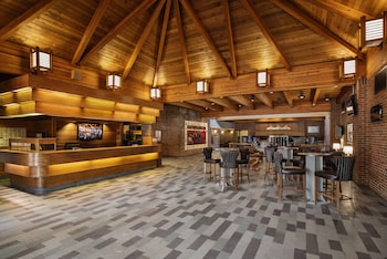 Valhalla Hotel & Conference Centre,Thunder Bay>>Ontario,3.5 star