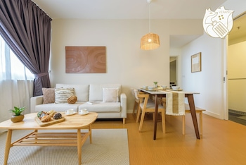minimalist 4p comfort stay at thehubss2
