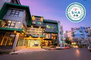 The Bedroom Hat Yai,,2 star