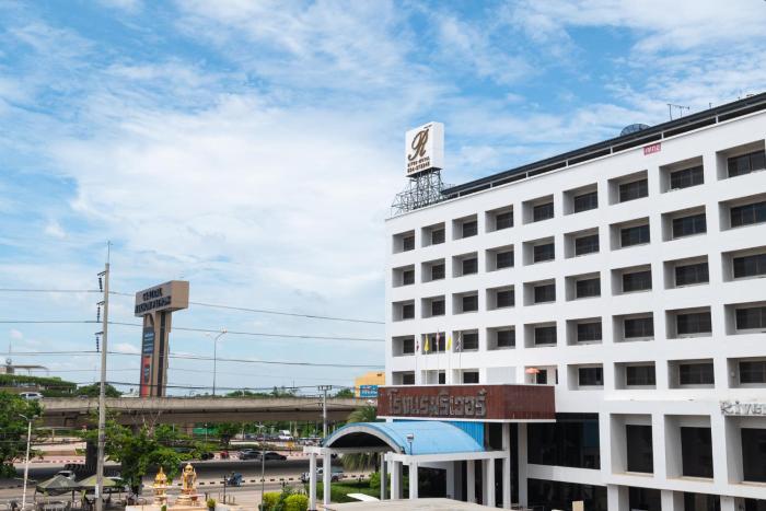 River Hotel The Budget,,3 star