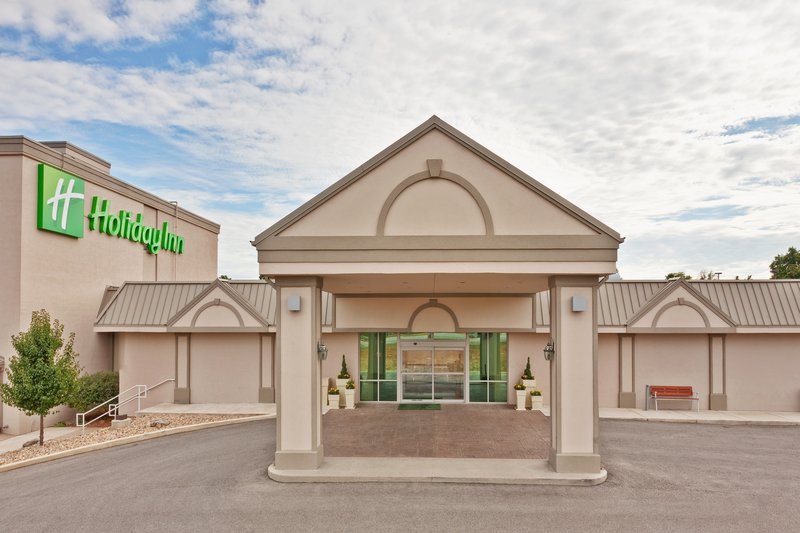 holiday inn bloomington university area by ihg