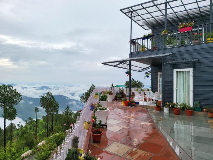 the ridge house new tehri