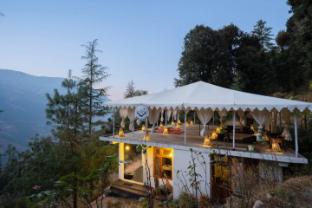 the isisinga a forest retreat in mountain