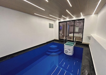 Sarang Resort Varkala By Voye Homes,,4 star