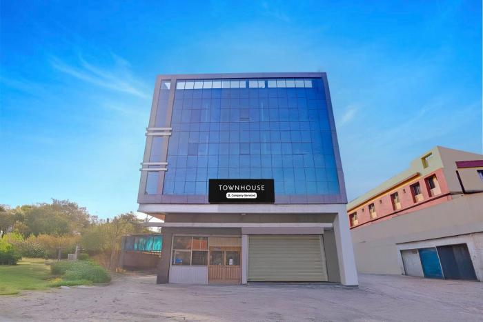 townhouse skyboat xlo point