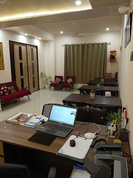 shivansh hotel
