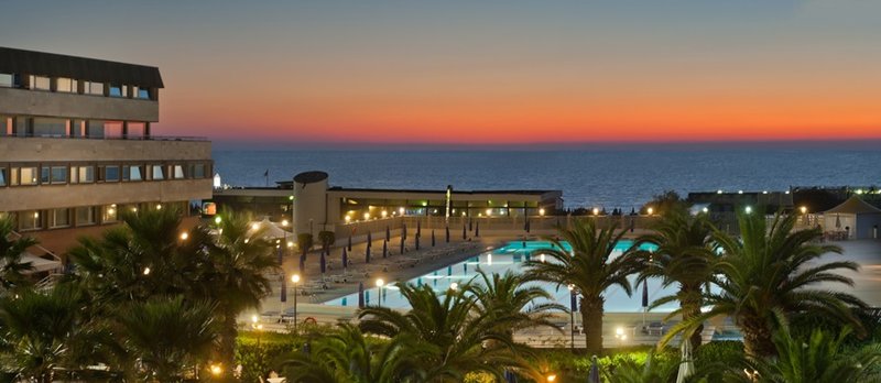 Grand Hotel Continental,Pisa>>Marina Di Pietrasanta,4 star