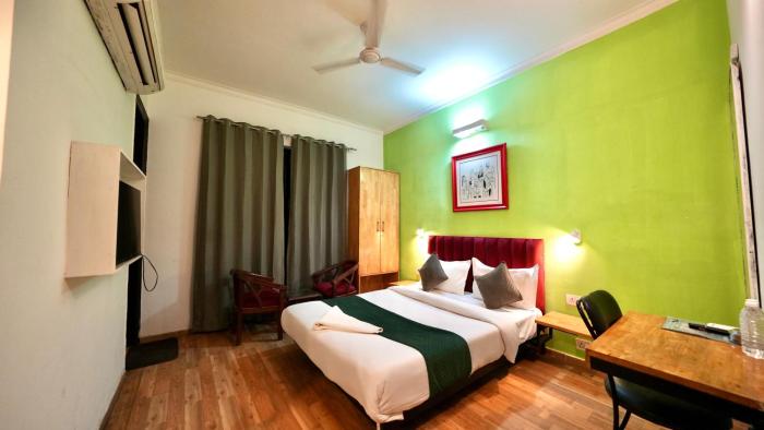 Hotel Rustam Residency,,3 star