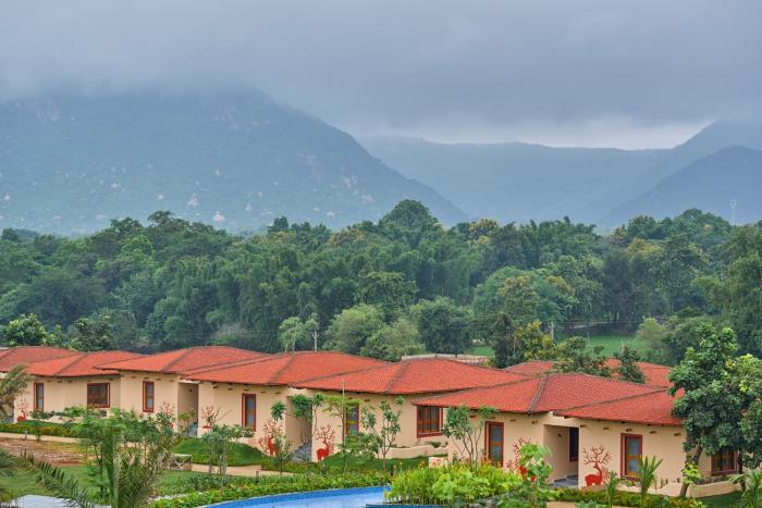 Hotel Sonar Bangla Ajodhya Hill,,4 star