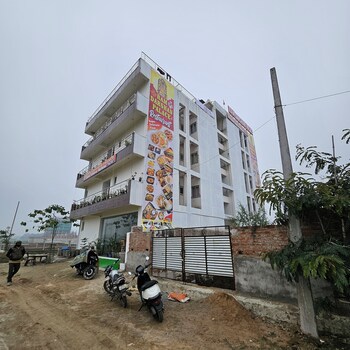 Ram Darshan Palace,,2 star