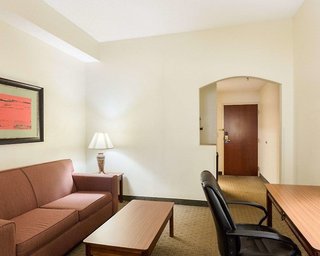 comfort suites southaven i 55