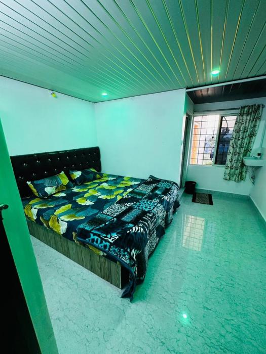Mist Mountain Resort,,2 star