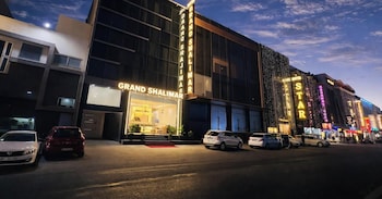 Hotel Grand Shalimar By Jmd Group,,4 star