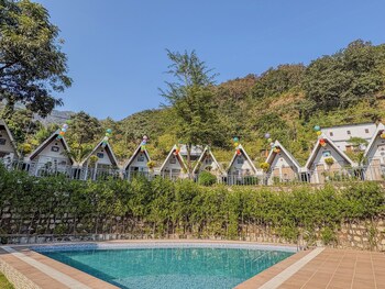 jungle walker resort