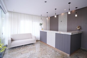 69Th Heaven Hotel,,3 star