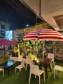 estherea elite morjim