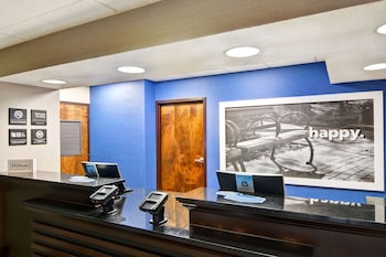 hampton inn state college