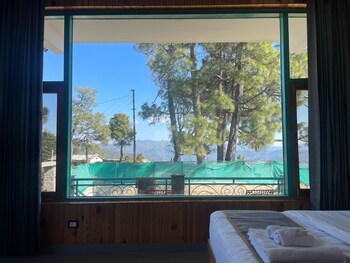 Kasar Escape,,2 star