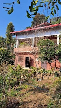 junegiri farms and homestay