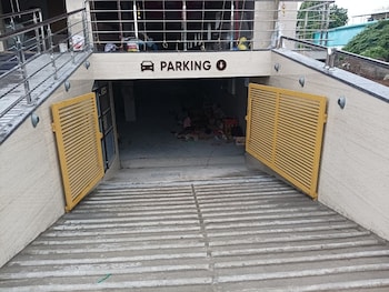 Hotel M7 Plaza,,3 star