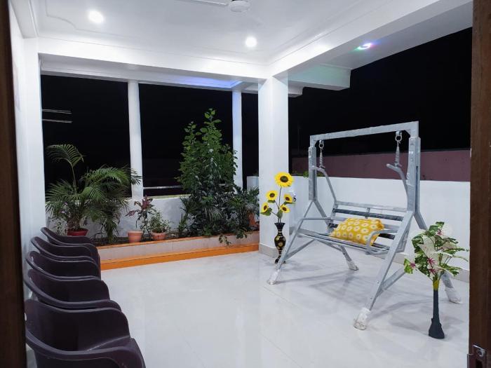 anand nivas homestay ac