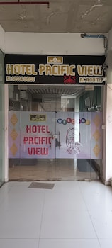 Hotel Pacific View,,2 star