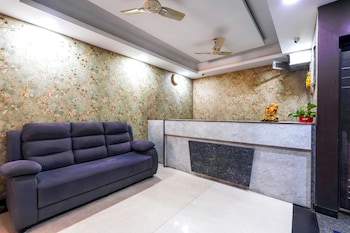 Hotel Mini Escape Perungalathur,,3 star