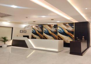 Hotel Status Club,,0 star