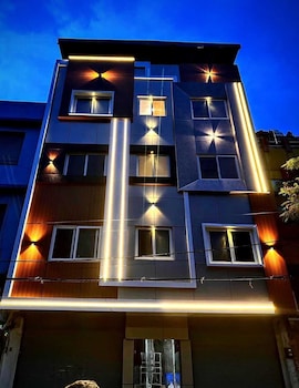 Hotel Green View,,2 star