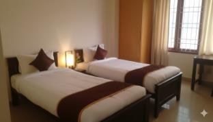 starlight hotels omr thoraipakkam