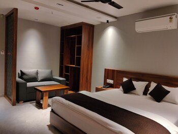 Nandvilas Hotel,,3 star