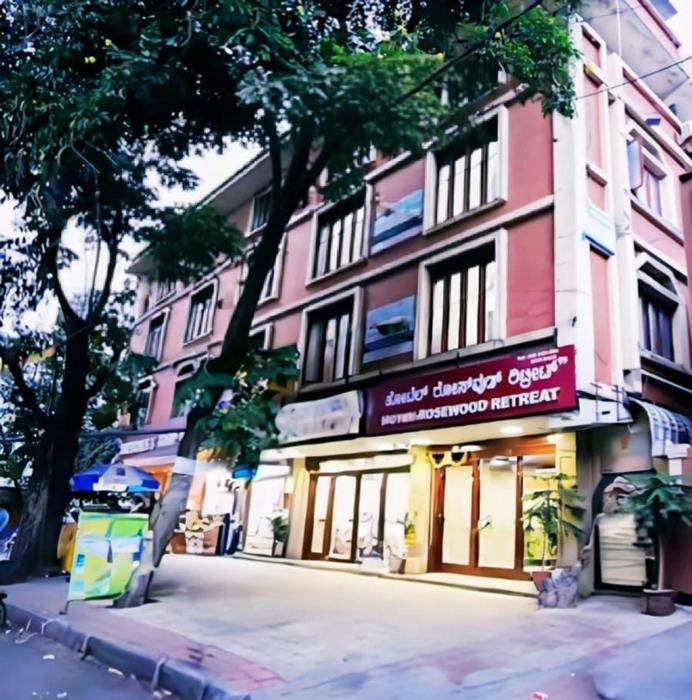 hotel rosewood retreat rv road