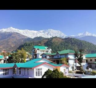 Hotel Country Heights,,3 star