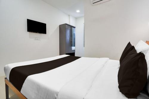 hotel o stay in