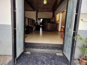 Hotel Saiba Lodging,,2 star