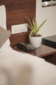 hotel rajputana international raipur