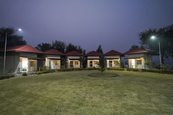 Odhni Dam Resort,,2 star
