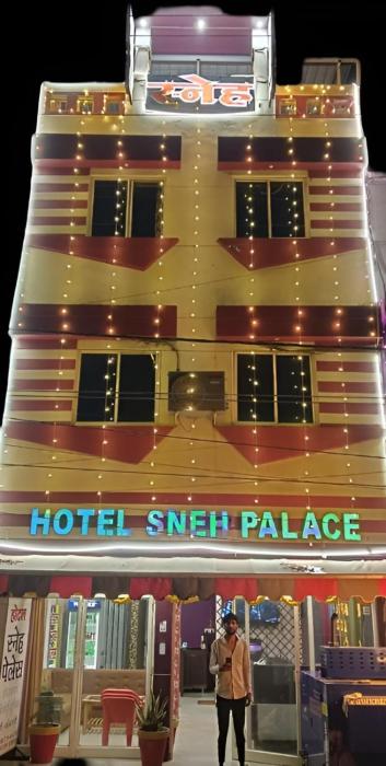 Hotel Sneh Palace,,3 star