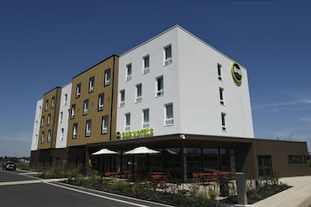 B&B Hotel Moulins Avermes,,3 star