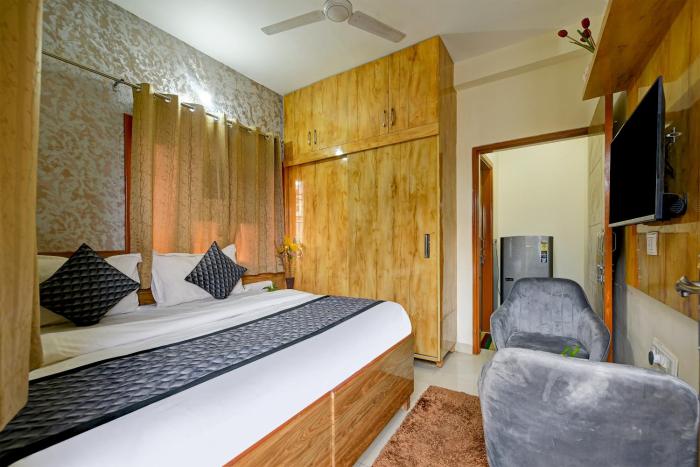Marina Heritage & Home Near Artemis Hospital,,2 star