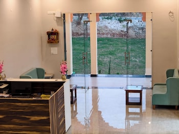 Sun Hill Resort,,3 star